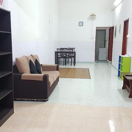 Homestay Budget Lenggong Kampong Ulu Jepai 외부 사진