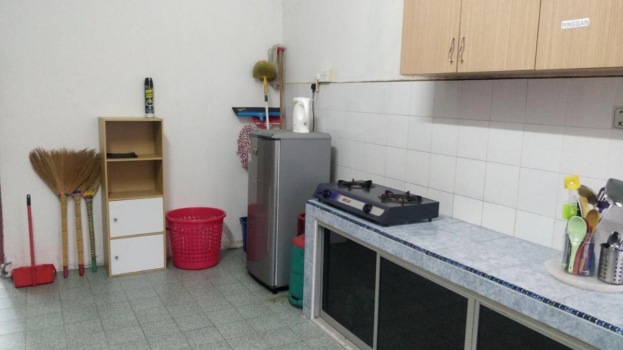 Homestay Budget Lenggong Kampong Ulu Jepai 외부 사진